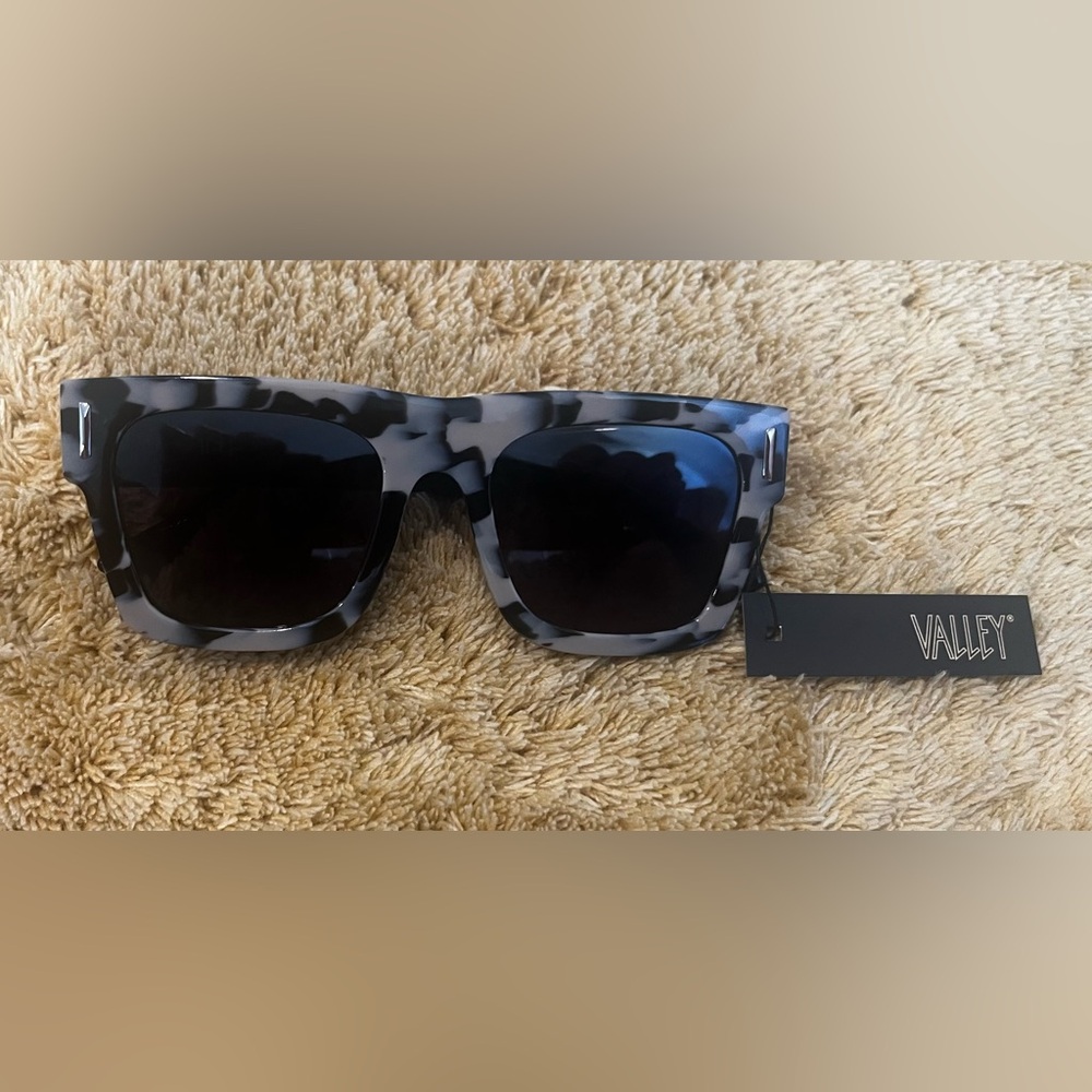 Valley eyewear Alta sunglasses